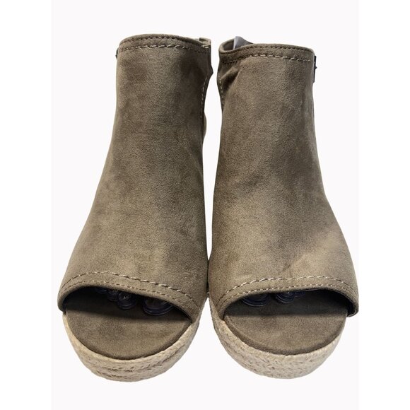 Univ Thread Wedge Women 8.5 Taupe Faux Suede Ankle Strap Platform Espadrille - Picture 2 of 10